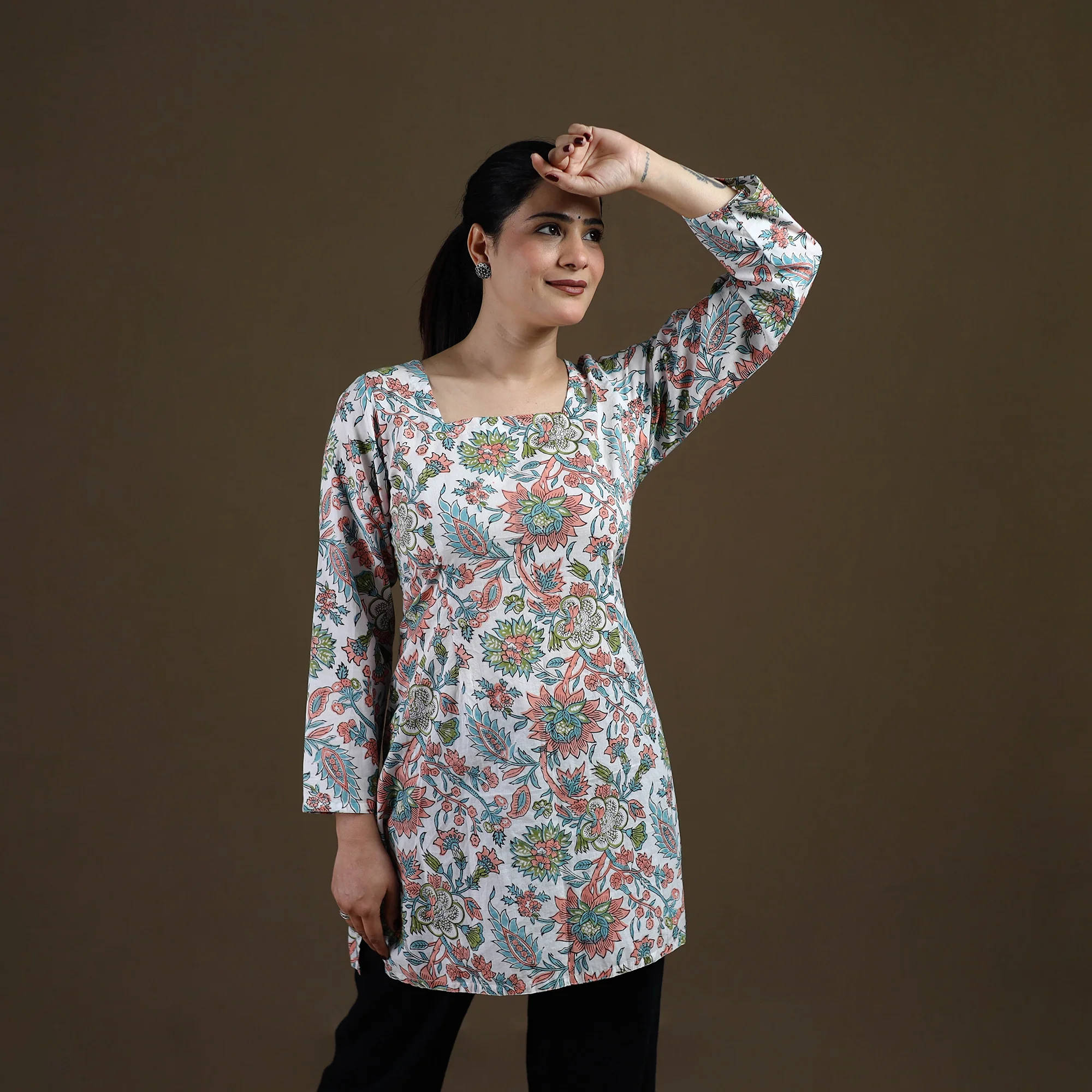 White - Sanganeri Hand Block Print Pure Mul Cotton Short Kurta for women 14 - Image 3
