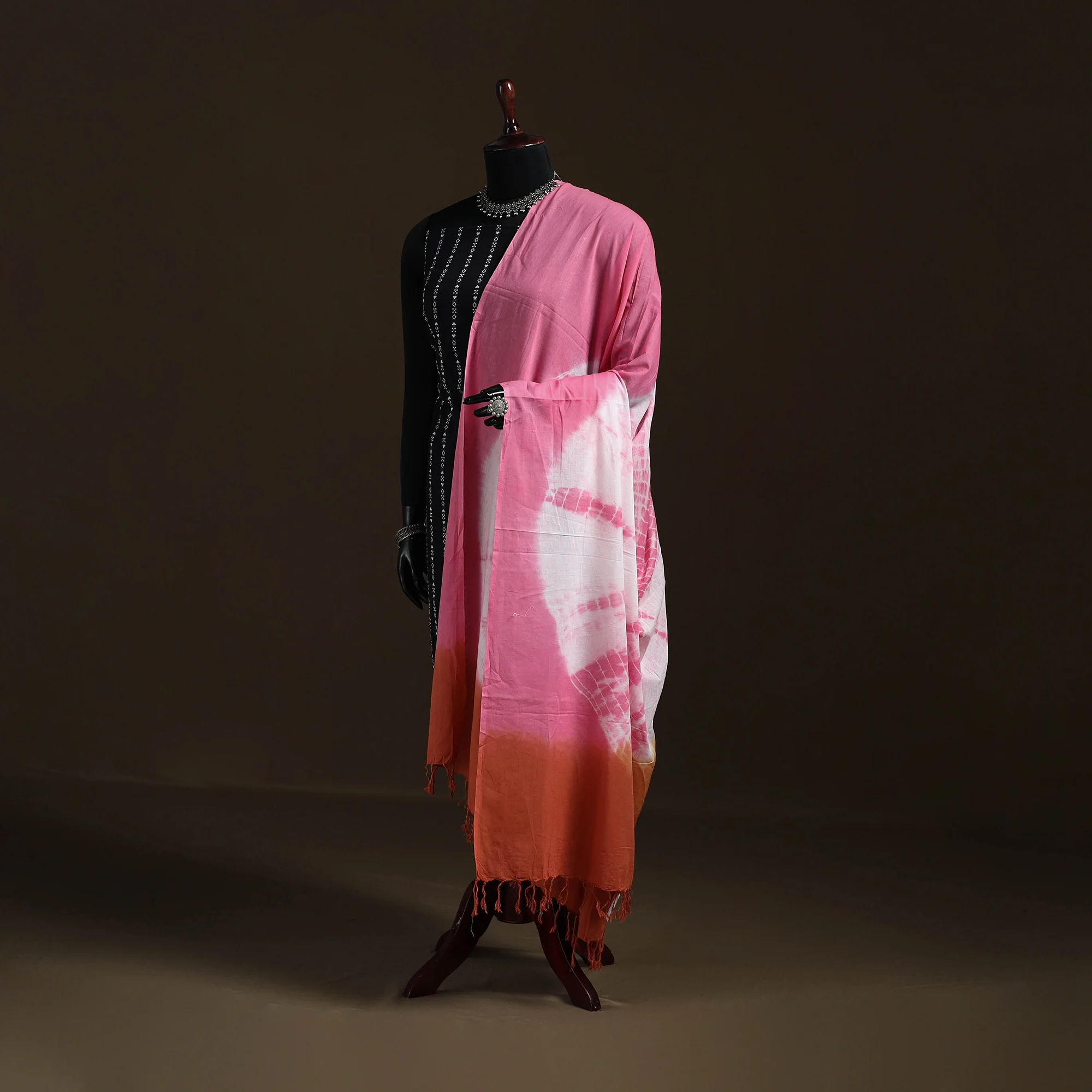Shibori Tie-Dye Cotton Dupatta with Tassels 06