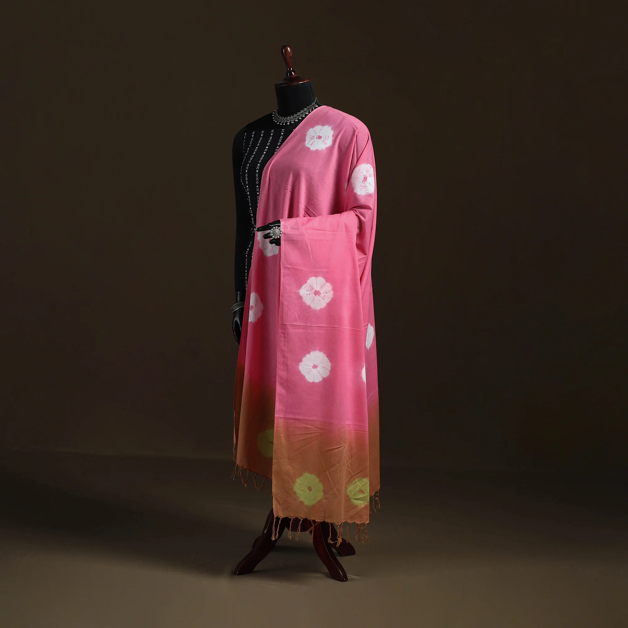 Shibori Tie-Dye Cotton Dupatta with Tassels 08
