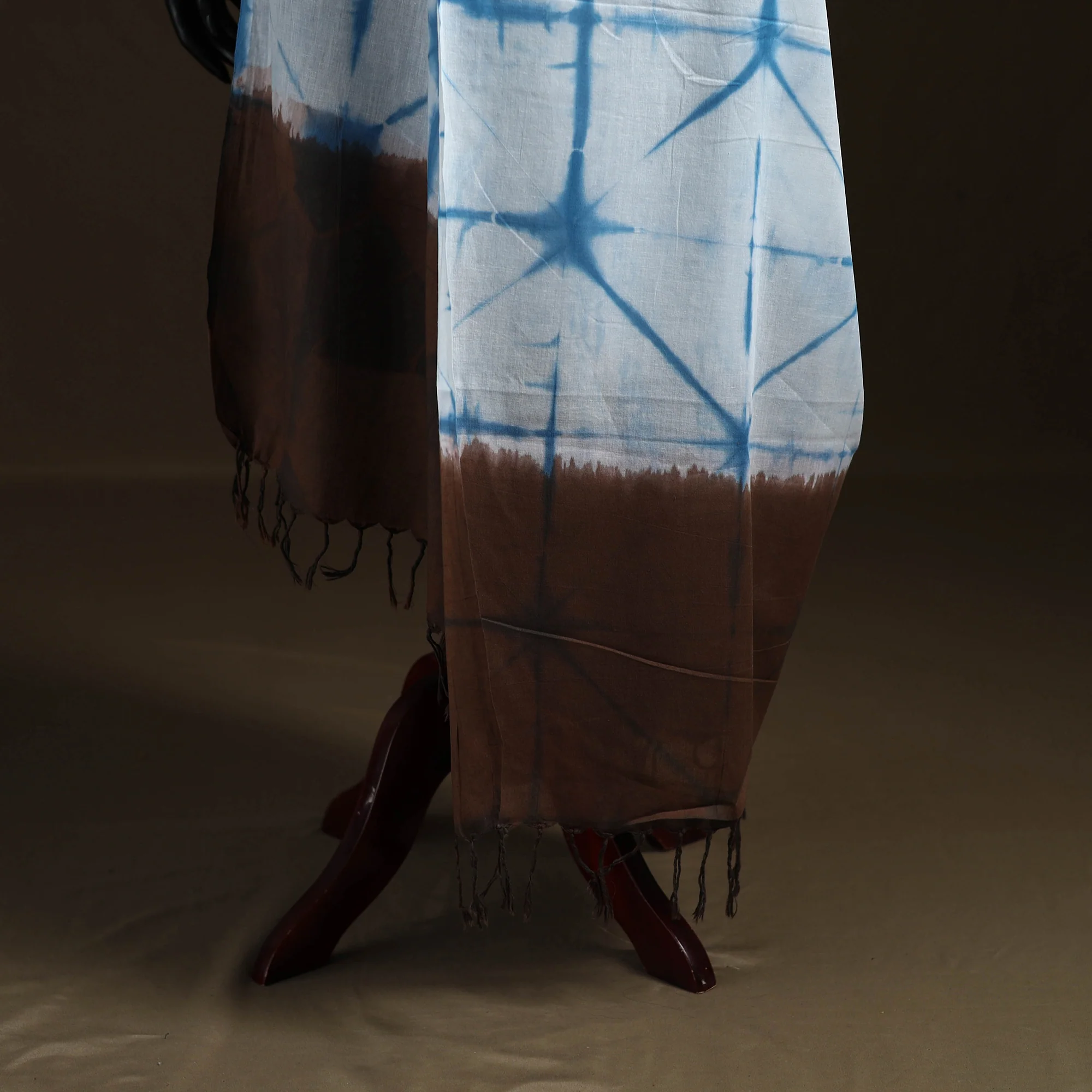 Shibori Tie-Dye Cotton Dupatta with Tassels 18 - Image 4