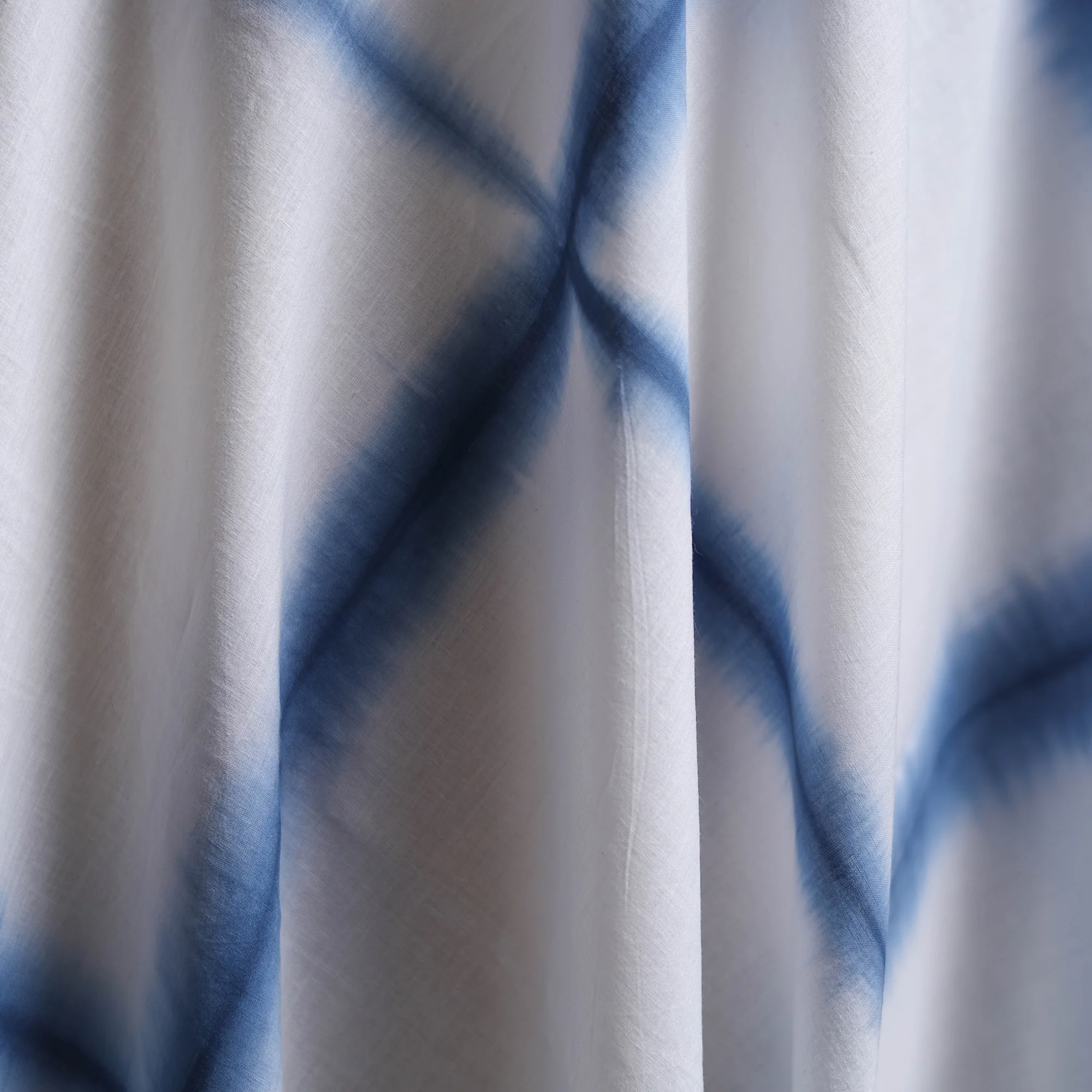 White - Shibori Tie-Dye Pure Mul Cotton Fabric 02 - Image 3