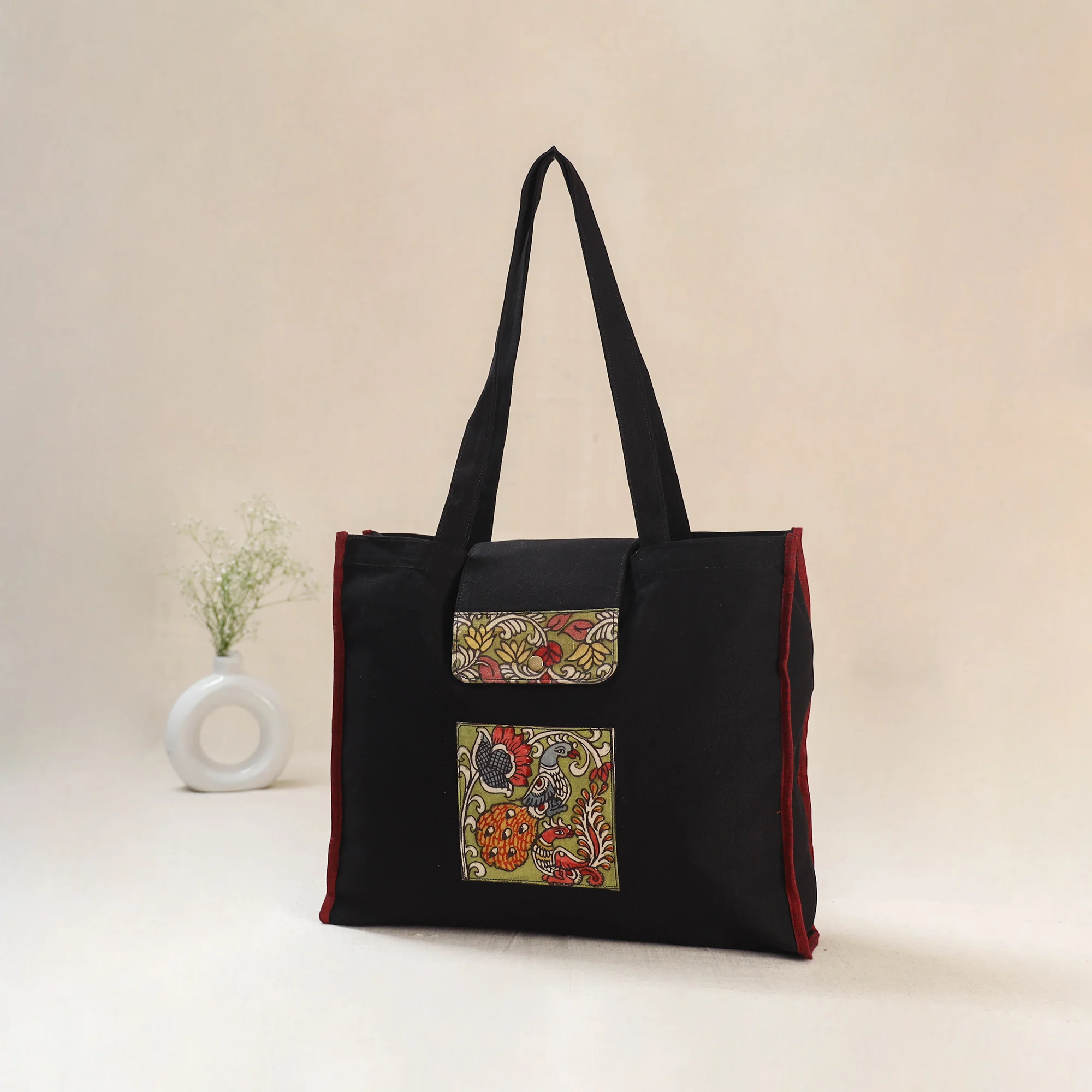 Black - Srikalahasti Handpainted Kalamkari Shoulder Bag 51 - Image 2