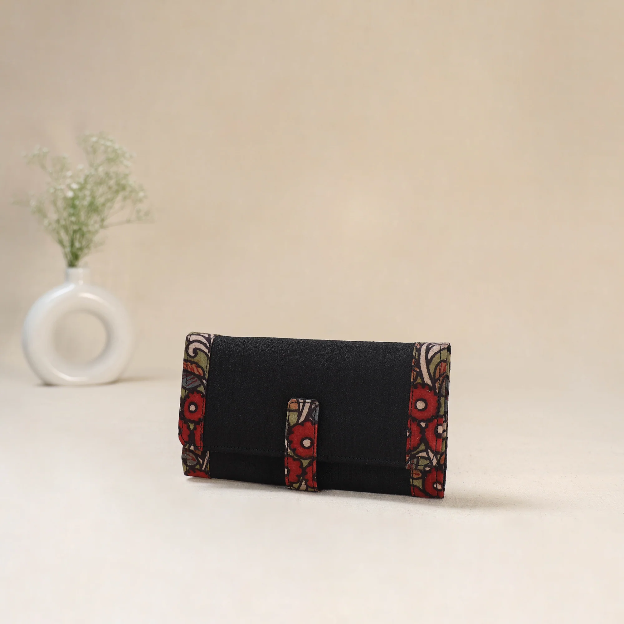 Black - Srikalahasti Kalamkari Handpainted Clutch / Wallet 83 - Image 2