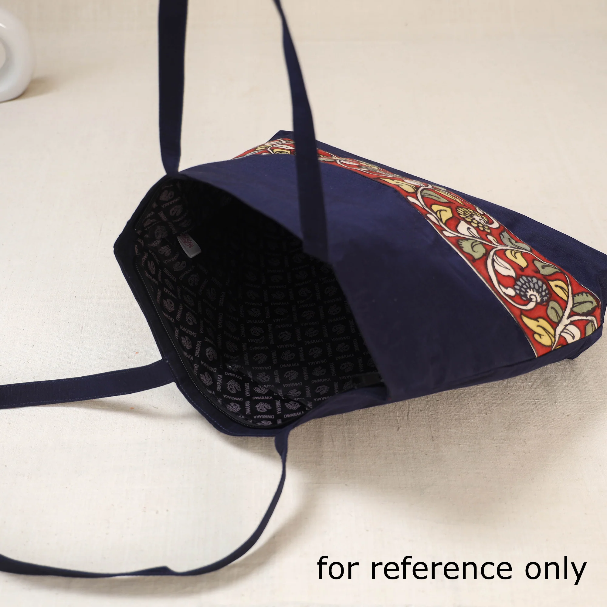 Black - Srikalahasti Kalamkari Handpainted Shoulder Bag 27 - Image 4