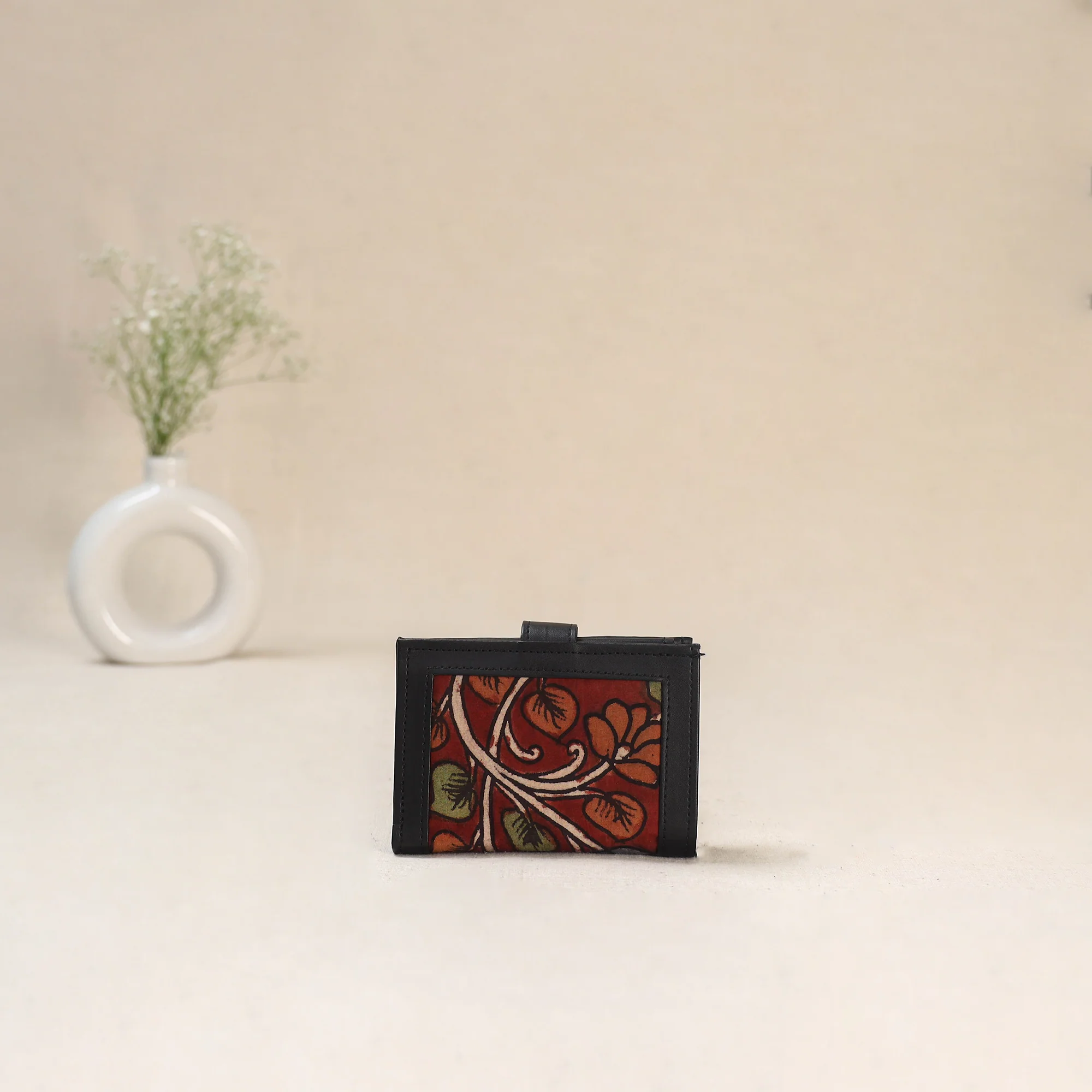 Red - Srikalahasti Kalamkari Handpainted Wallet 105 - Image 3
